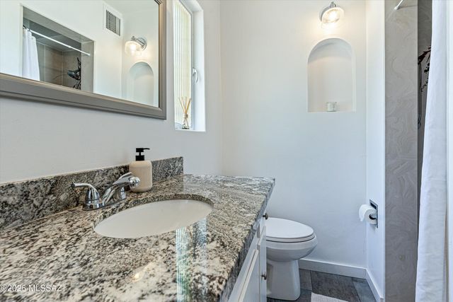 4435 E Timrod Street, Tucson, AZ 85711