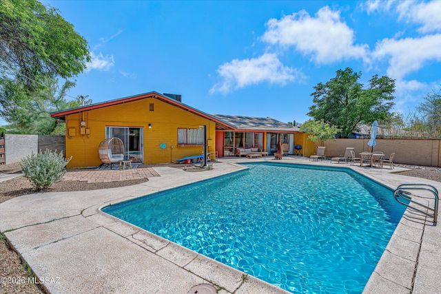 4435 E Timrod Street, Tucson, AZ 85711
