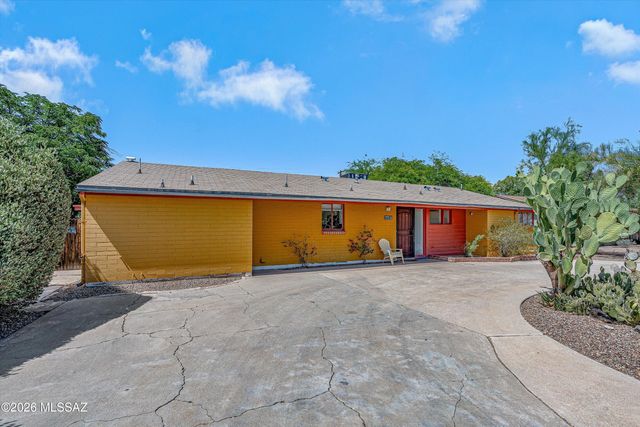 4435 E Timrod Street, Tucson, AZ 85711