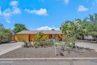 4435 E Timrod Street, Tucson, AZ 85711