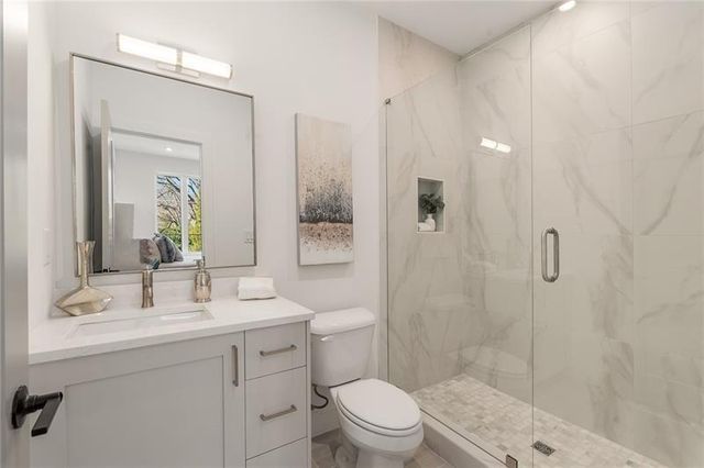 1237 Memorial Drive SE 405, Atlanta, GA 30316