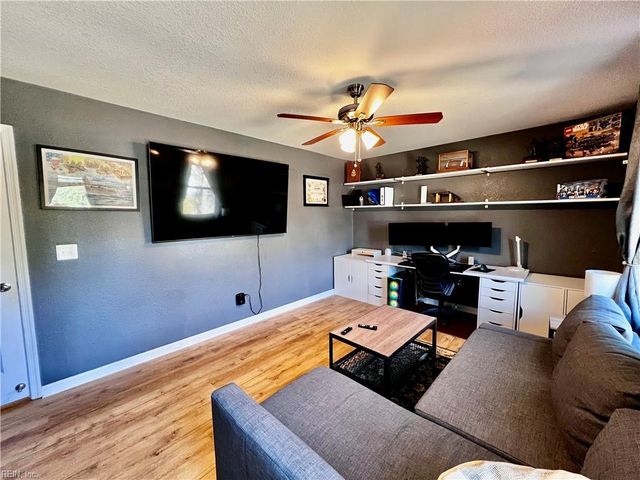 417 Dixie DR, Norfolk, VA 23505