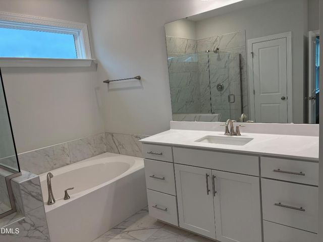 136 Corapeake Way, Apex, NC 27539