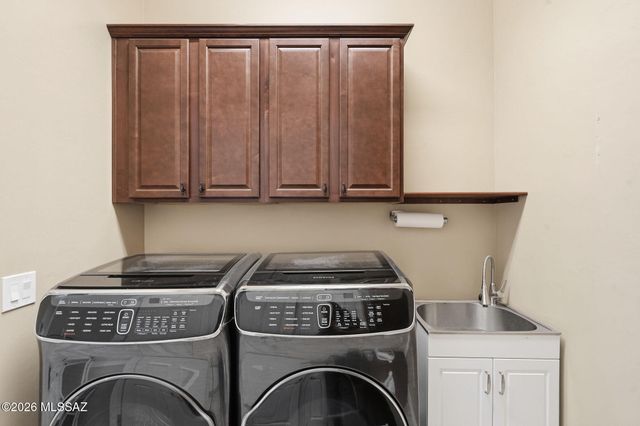 935 W Zebra Tail Court, Tucson, AZ 85755