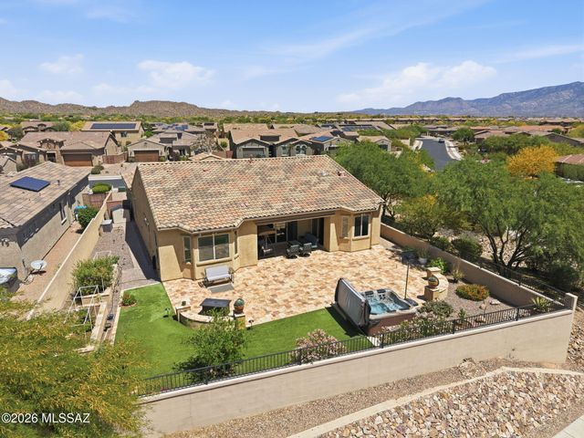 935 W Zebra Tail Court, Tucson, AZ 85755