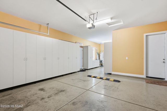 935 W Zebra Tail Court, Tucson, AZ 85755