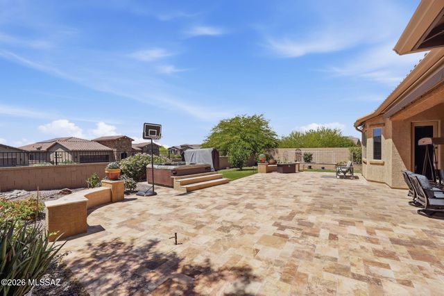935 W Zebra Tail Court, Tucson, AZ 85755