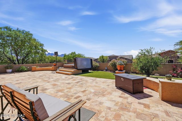935 W Zebra Tail Court, Tucson, AZ 85755