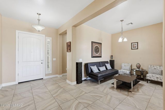 935 W Zebra Tail Court, Tucson, AZ 85755