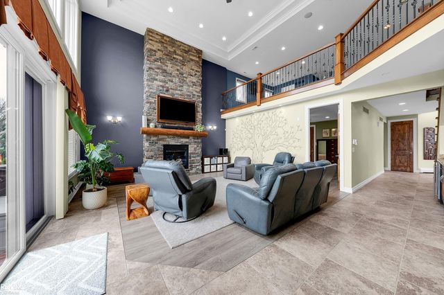 26918 Koerber Street, Saint Clair Shores, MI 48081