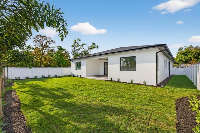 4584 17TH AVENUE N, St Petersburg, FL 33713