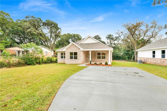 5161 Fairland Drive, Mobile, AL 36619