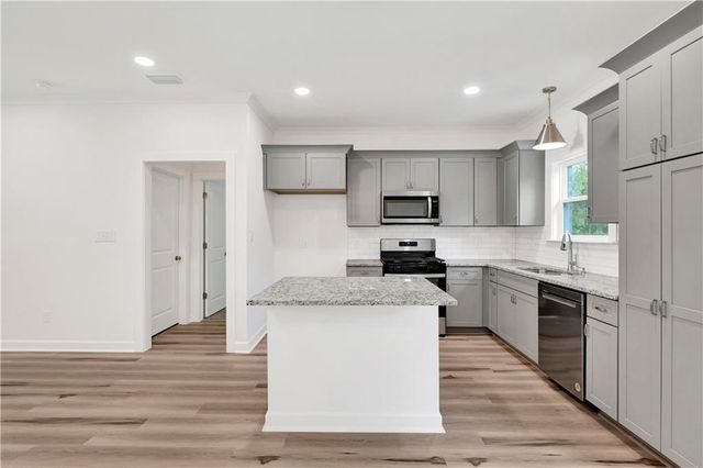 5161 Fairland Drive, Mobile, AL 36619