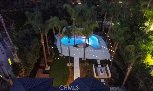 17437 Oak Creek Court, Encino (los Angeles), CA 91316