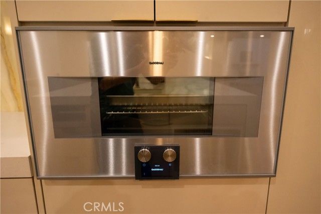 17437 Oak Creek Court, Encino (los Angeles), CA 91316