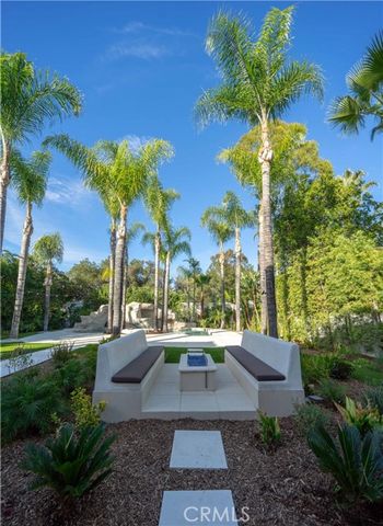 17437 Oak Creek Court, Encino (los Angeles), CA 91316