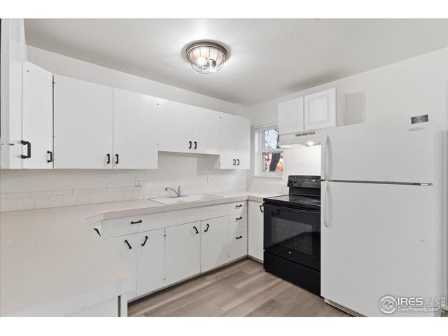 1112 Gard Pl, Loveland, CO 80537