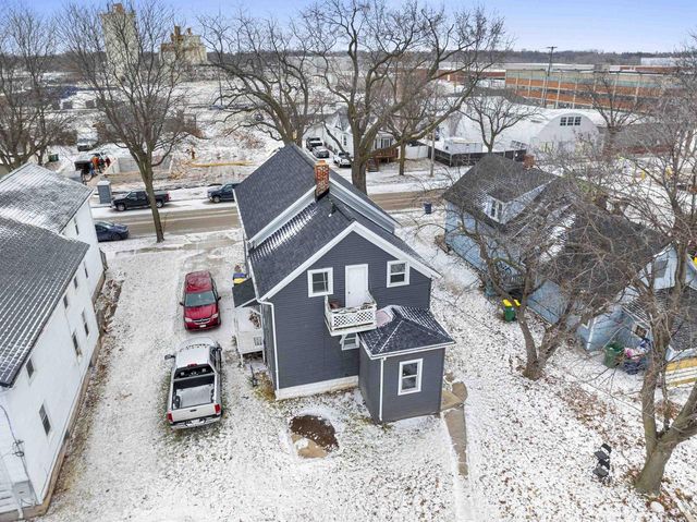 1322 S BROADWAY, Green Bay, WI 54304