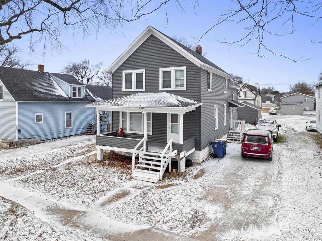 1322 S BROADWAY, Green Bay, WI 54304