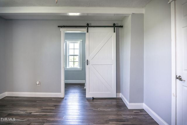 180 South Mill Road, Greeneville, TN 37743