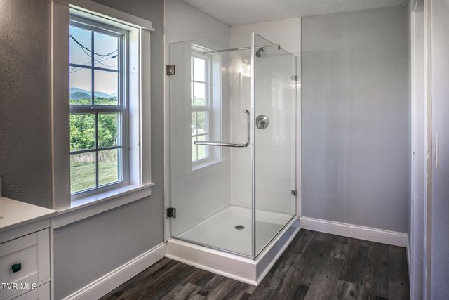 180 South Mill Road, Greeneville, TN 37743