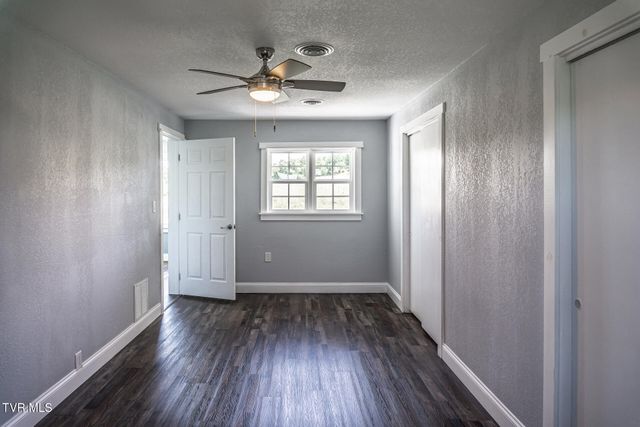 180 South Mill Road, Greeneville, TN 37743