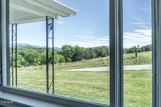 180 South Mill Road, Greeneville, TN 37743