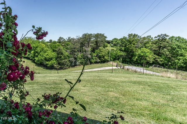180 South Mill Road, Greeneville, TN 37743