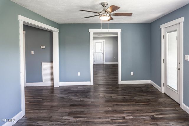 180 South Mill Road, Greeneville, TN 37743