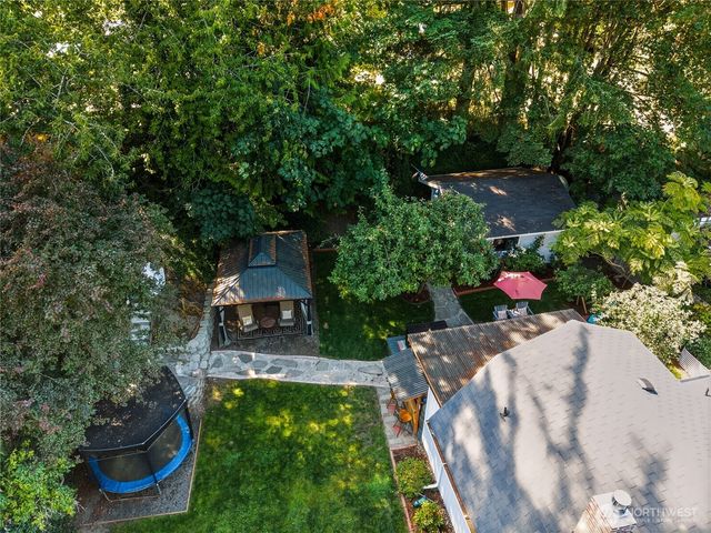 1224 West Avenue, Port Orchard, WA 98366