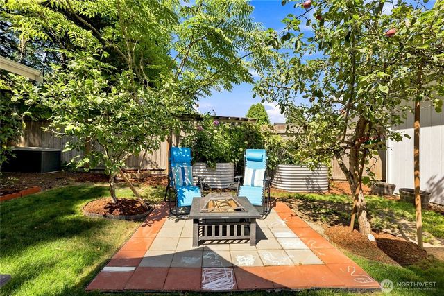 1224 West Avenue, Port Orchard, WA 98366