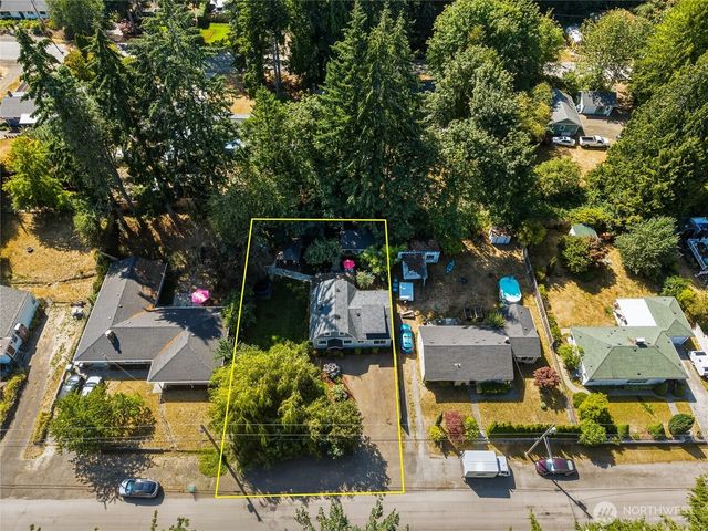 1224 West Avenue, Port Orchard, WA 98366