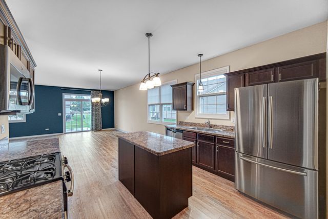 16932 Balaton Court, Lockport, IL 60441