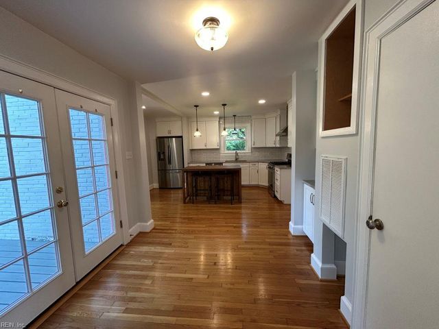 301 Grayson ST, Portsmouth, VA 23707