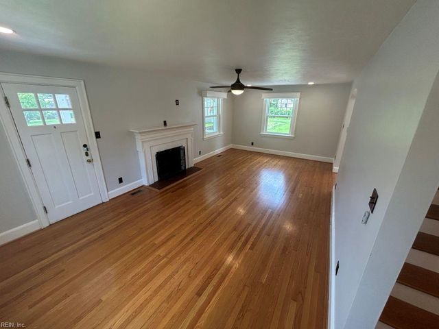301 Grayson ST, Portsmouth, VA 23707