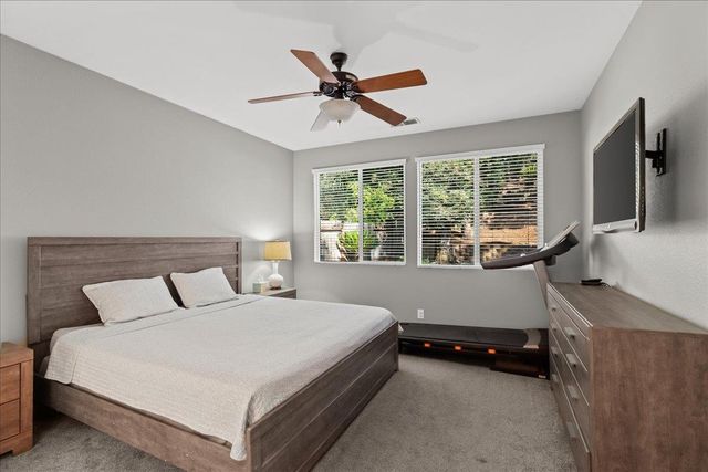 1528 Burchell Hill Dr, Oakdale, CA 95361