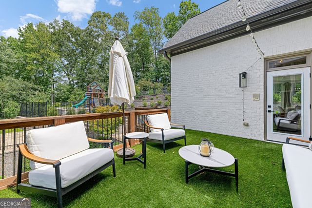 376 Lum Crowe Road, Roswell, GA 30075