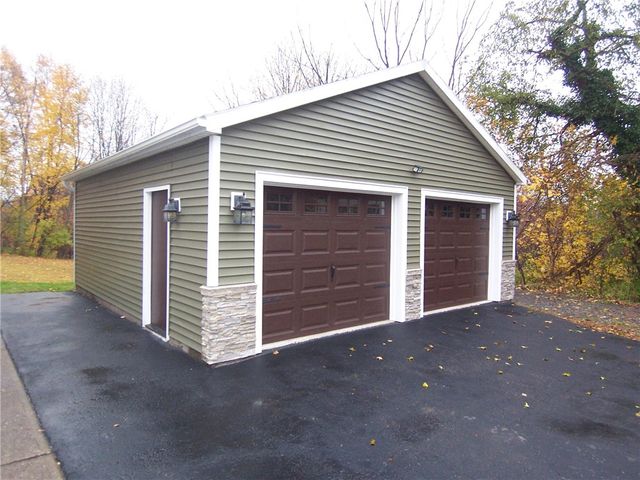 7185 Sutton Rd, Arcadia, NY 14513