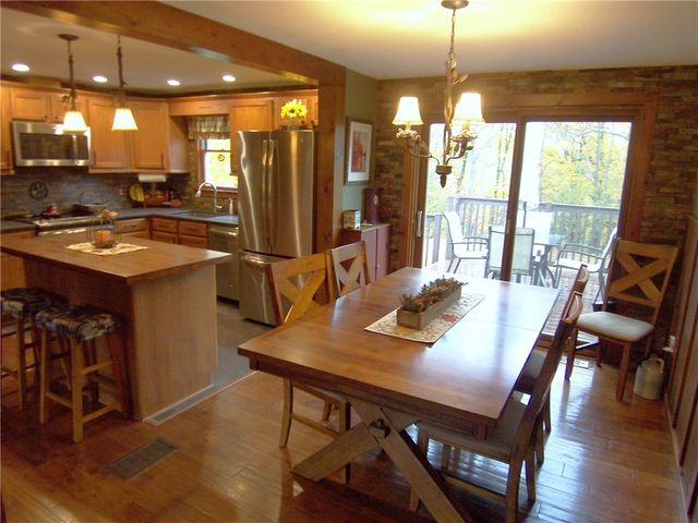 7185 Sutton Rd, Arcadia, NY 14513