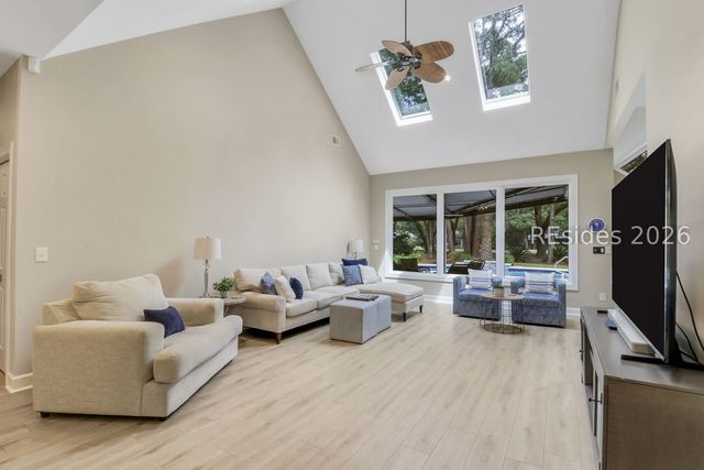 68 Wedgefield Dr, Hilton Head Island, SC 29926