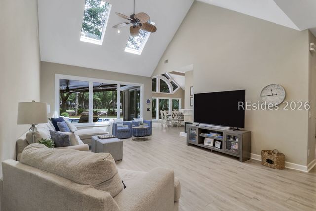 68 Wedgefield Dr, Hilton Head Island, SC 29926