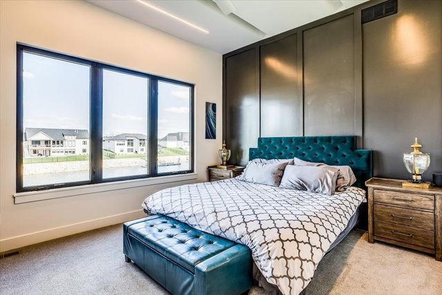 4612 N RIDGE PORT ST., Wichita, KS 67205