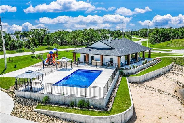 4612 N RIDGE PORT ST., Wichita, KS 67205