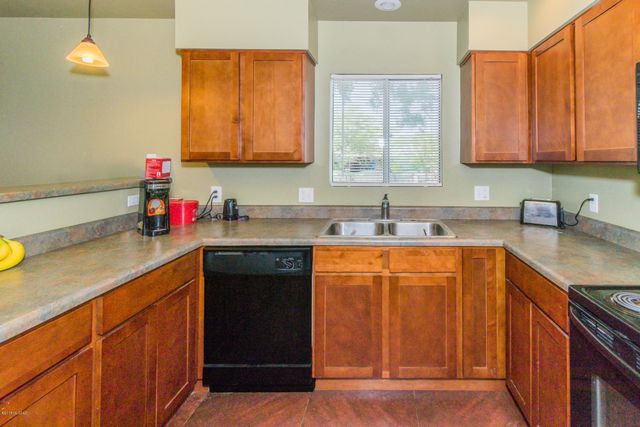 3307 N Tyndall Avenue, Tucson, AZ 85719