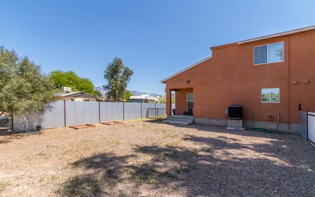 3307 N Tyndall Avenue, Tucson, AZ 85719