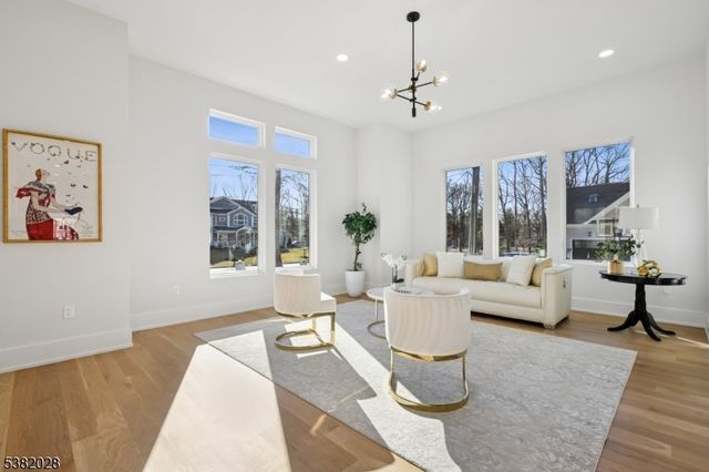 19 Highlander Dr, Scotch Plains Twp., NJ 07076