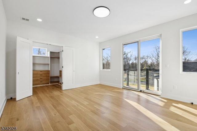 19 Highlander Dr, Scotch Plains Twp., NJ 07076