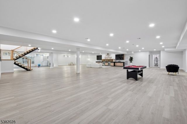 19 Highlander Dr, Scotch Plains Twp., NJ 07076