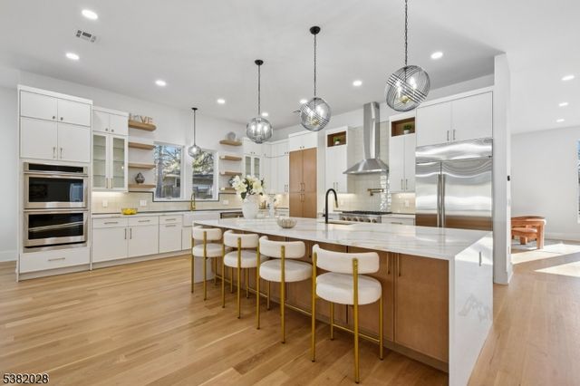 19 Highlander Dr, Scotch Plains Twp., NJ 07076