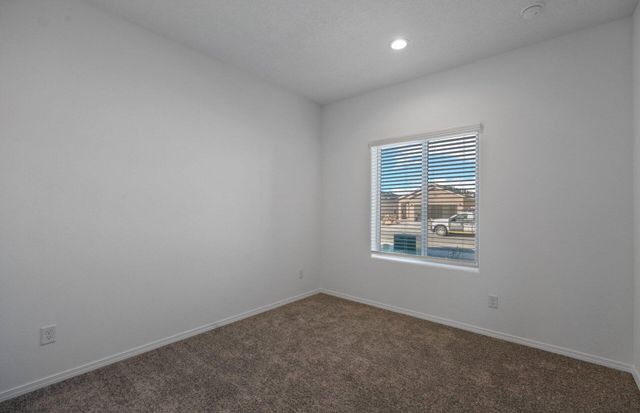 272 Prism Avenue SW, Rio Rancho, NM 87124